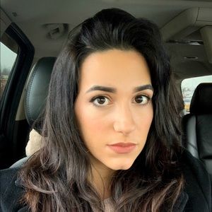 Meet your Posher, Becky